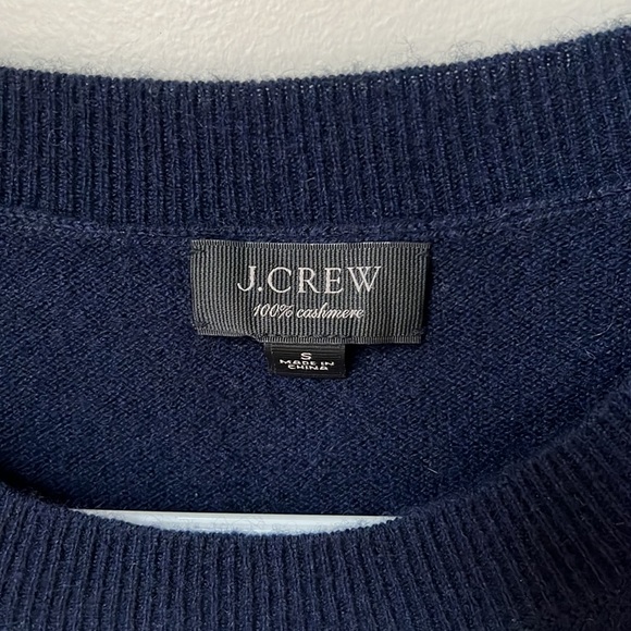 J Crew 100% Cashmere Sweater - Picture 3 of 3